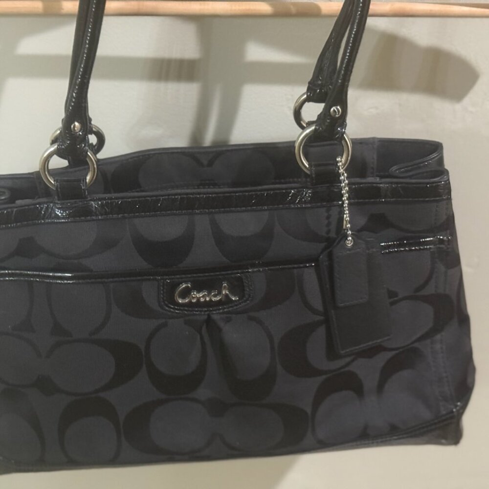 Coach Bag - Picture 1 of 4